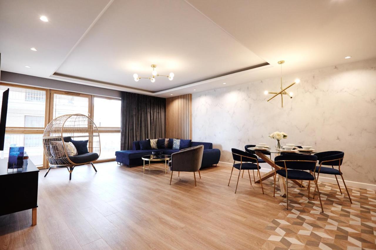 Apartment Navy Elk